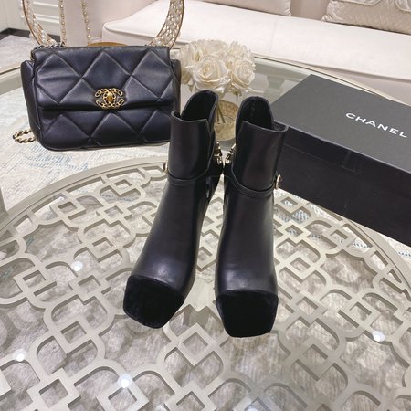 Chanel Series leather boots