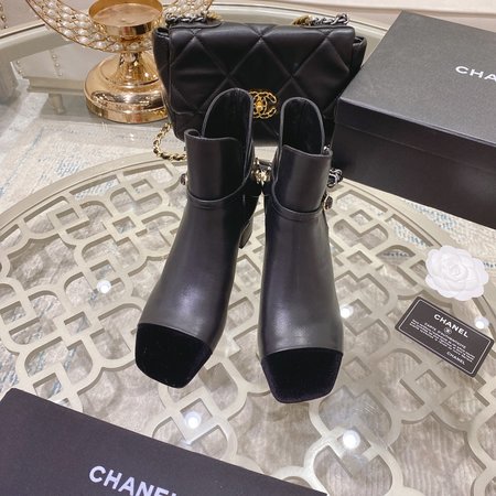 Chanel Bootie Heel: 4.5c