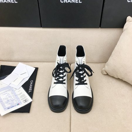 Chanel Classic Pearl Series Martin Boots Calfskin Inner Sheepskin Heel Height: 3.5cm