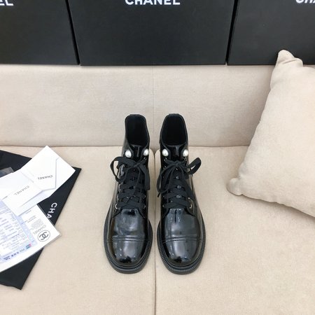 Chanel Classic Pearl Series Martin Boots Calfskin Inner Sheepskin Heel Height: 3.5cm