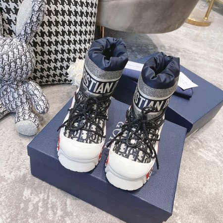 Dior snow boots