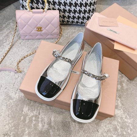 Miu Miu Pearl Chain Mary Janes