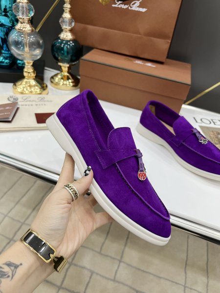 LP Handmade cashmere loafers
