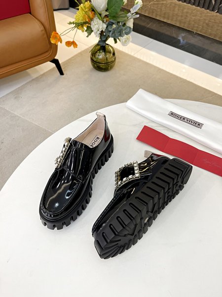 Roger Viver RV loafers