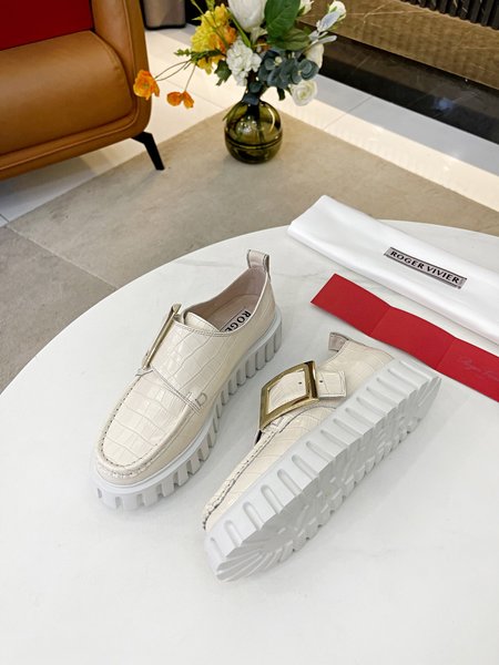 Roger Viver RV loafers