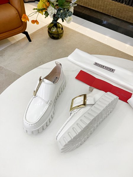 Roger Viver RV loafers