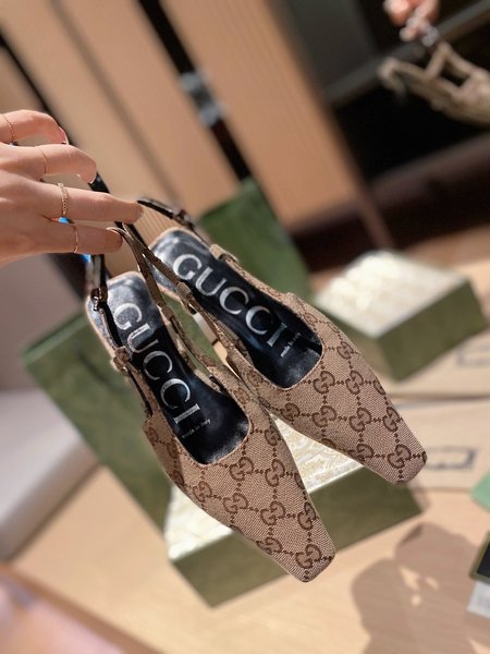 Gucci square toe sandals