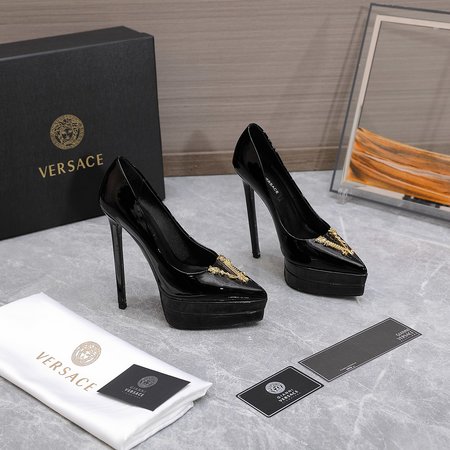 Versace Medusa Pointed Toe Double Water Platform Women s Shoes