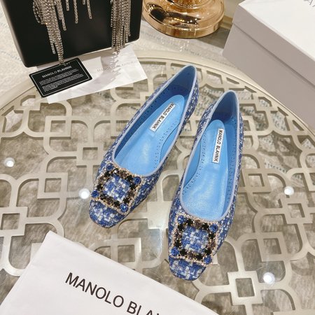 Manolo Blahnik MB wedding shoes in silk and cashmere