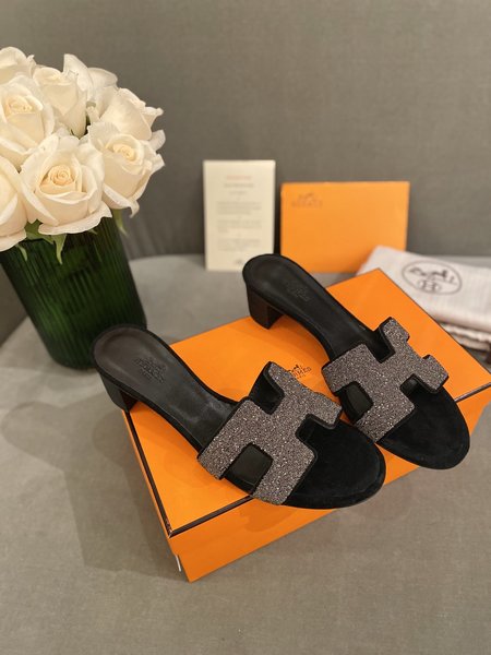 Hermes calf leather outsole slippers