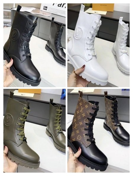 Louis Vuitton Territory flat boots