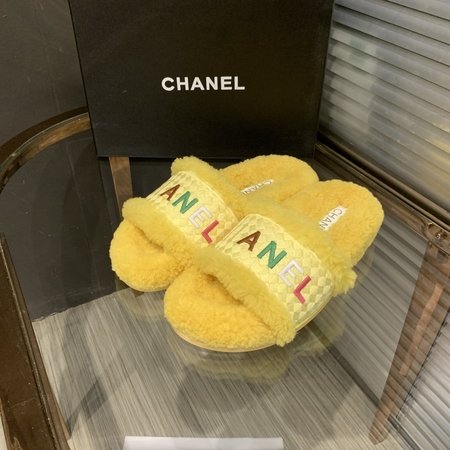 Chanel Pure fur integrated wool slippers