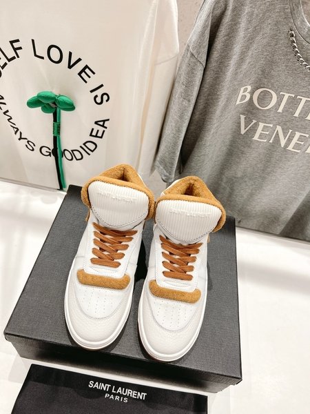 Yves Saint Laurent classic sneakers