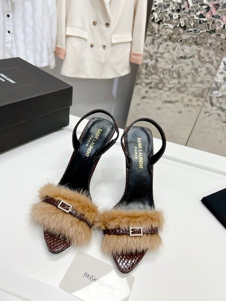 Yves Saint Laurent High-heeled sandals