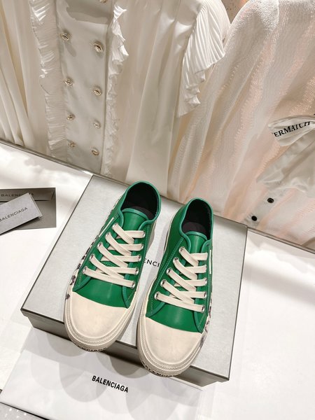 Balenciaga Casual canvas shoes