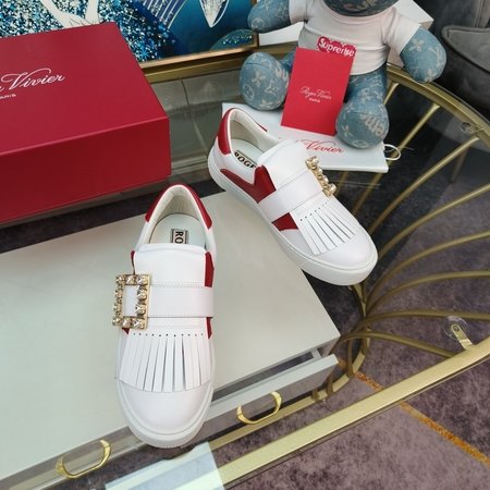 Roger Vivier casual sports white shoes