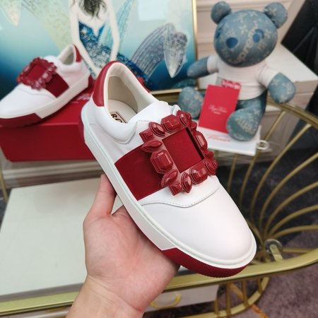 Roger Vivier diamond buckle casual sports shoes