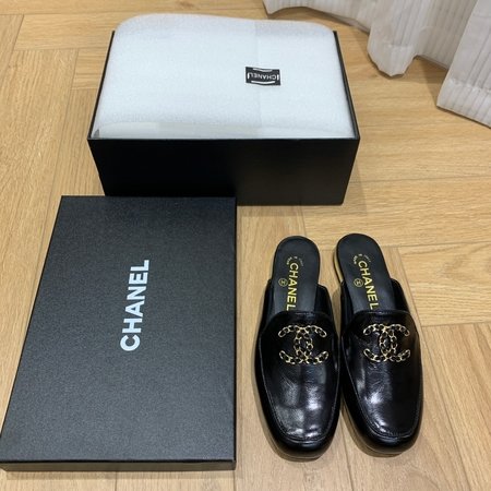 Chanel CC buckle loafers