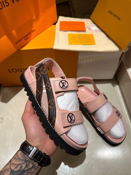 Louis Vuitton new slippers