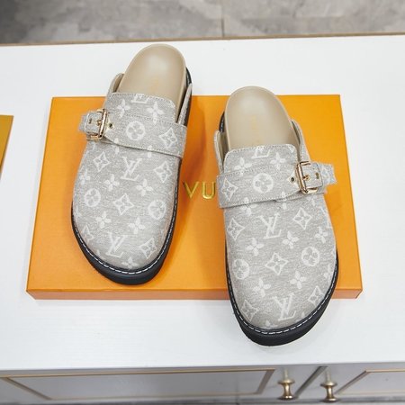 Louis Vuitton vintage sandals slippers