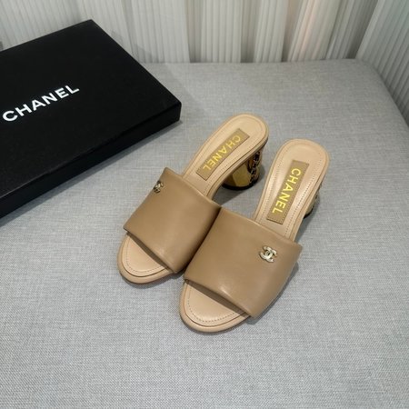 Chanel Original calf leather block heel sandals