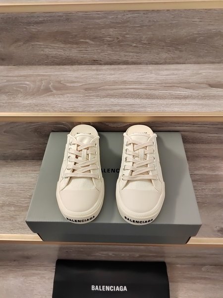 Balenciaga casual canvas shoes