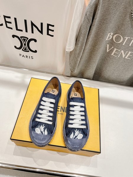 Fendi Domino embroidered canvas shoes