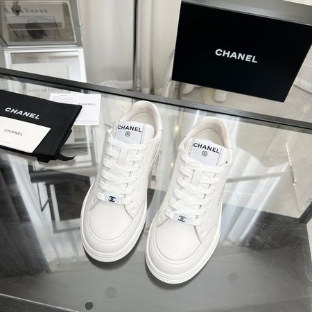 Chanel Panda shoes punched casual white shoes