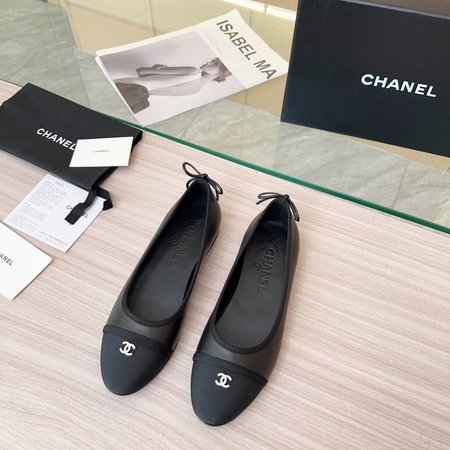 Chanel bow ballet flats