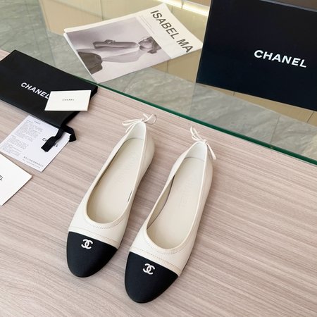 Chanel bow ballet flats