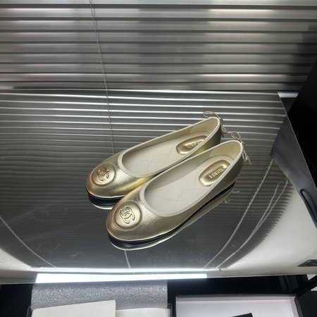 Chanel vintage CC bow ballet flats