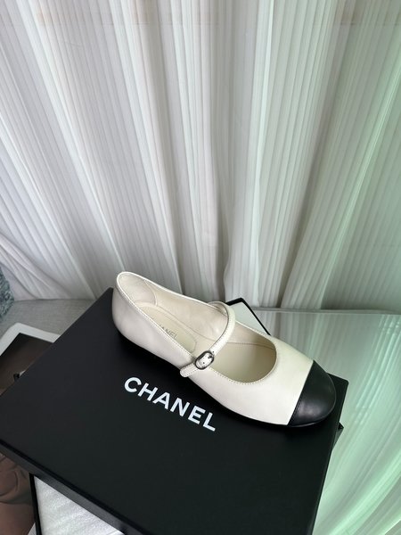 Chanel Vintage Mary Jane shoes for women