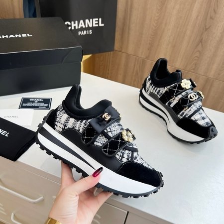 Chanel Embroidery craft sneakers