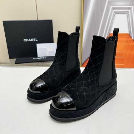 Chanel Diamond elements and elastic design short boots