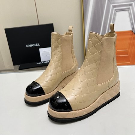 Chanel Diamond elements and elastic design short boots