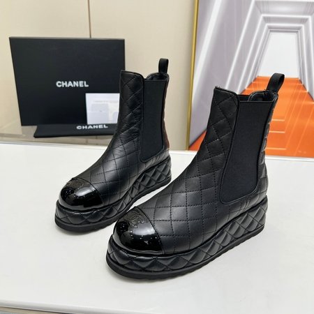 Chanel Diamond elements and elastic design short boots