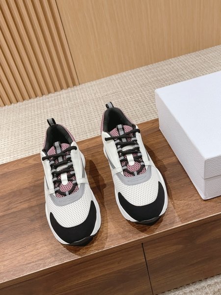 Dior Couple style sneakers