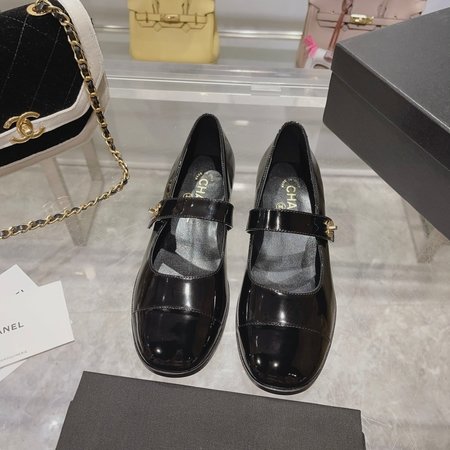 Chanel Cow patent leather Mary Jane