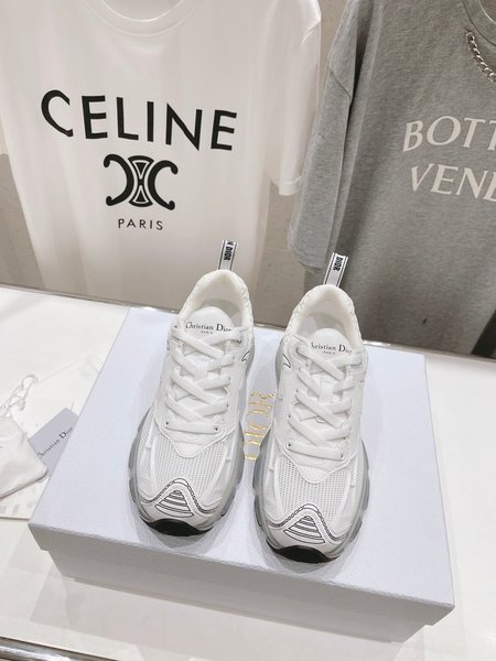 Dior vibe sneakers classic running shoes