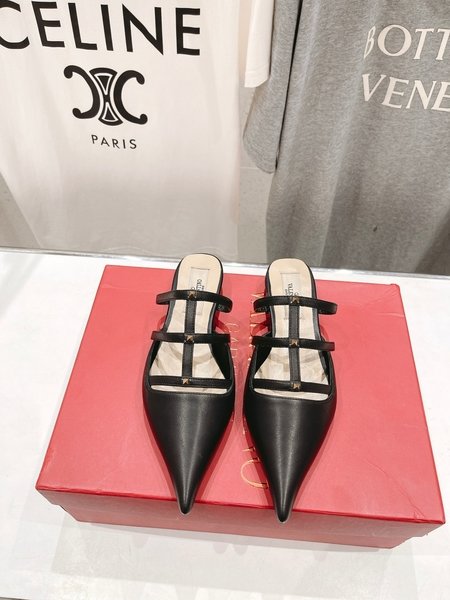 Valentino Spring and summer sandals and slippers
