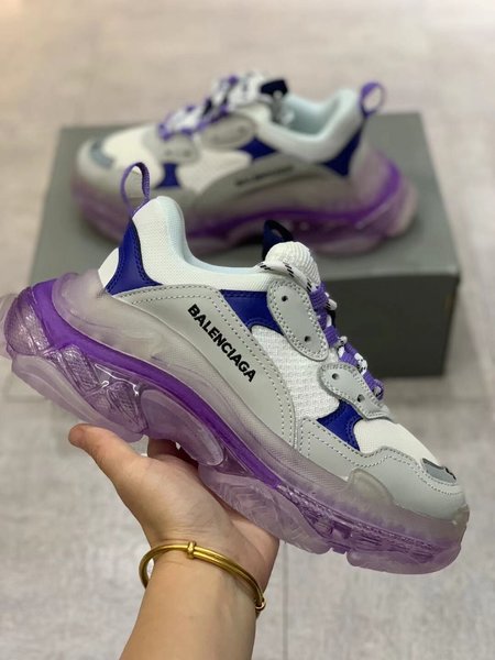 Balenciaga air cushion shoes