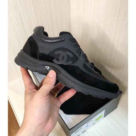 Chanel New York series casual sneakers