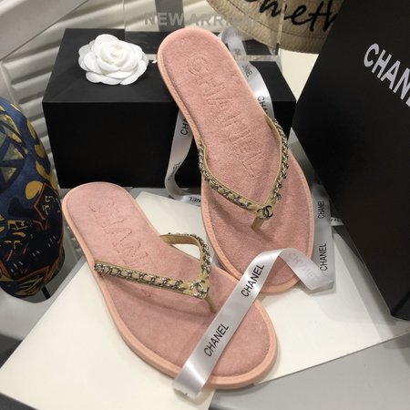 Chanel chain flip flops