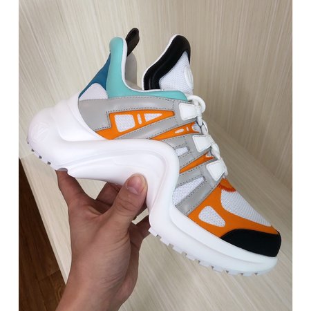 Louis Vuitton The latest sports shoes daddy shoes