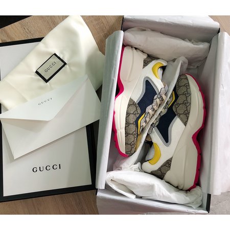 Gucci sports shoes