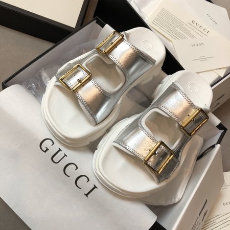 Gucci Platform slippers