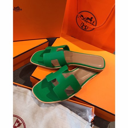 Hermes H classic slippers