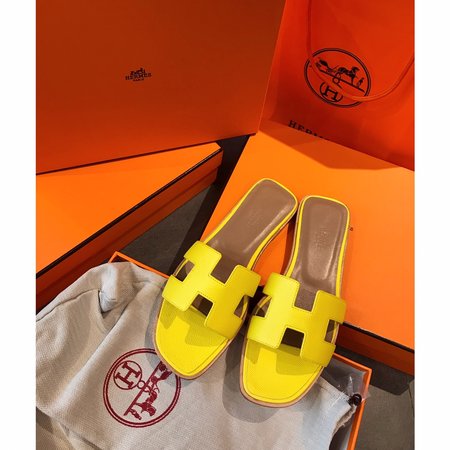 Hermes H classic slippers