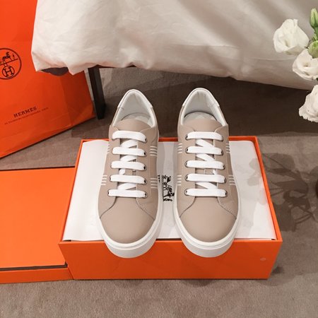 Hermes Casual shoes retro design