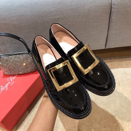 Roger Viver square buckle patent leather loafers